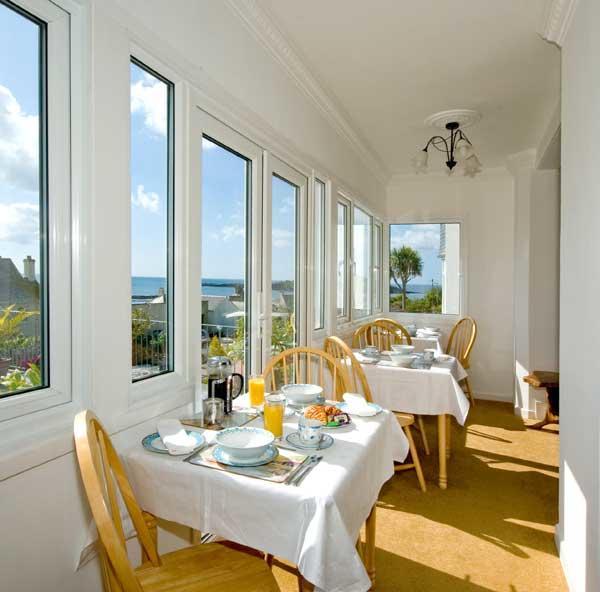 Seaview Acomodação com café da manhã Looe Exterior foto