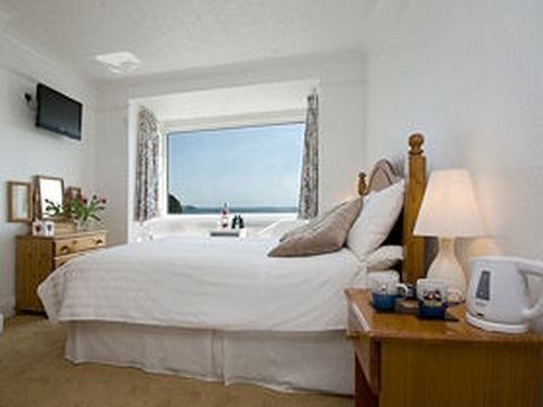 Seaview Acomodação com café da manhã Looe Exterior foto
